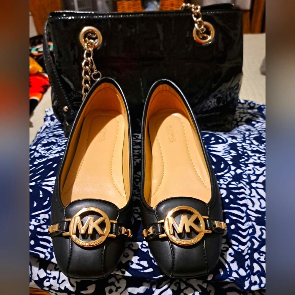 -SOLD-          MICHAEL by Michael Kors Ballet-style flat, NWOB